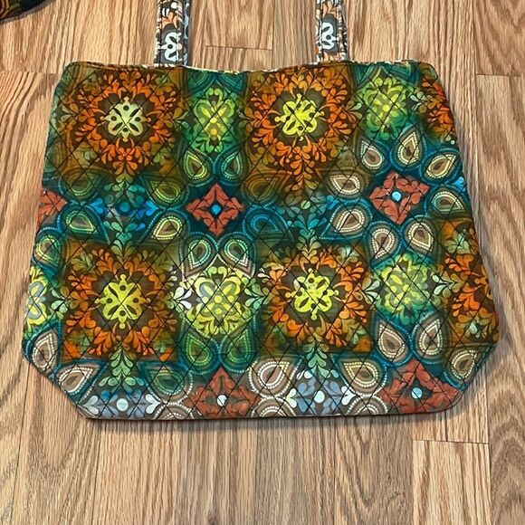 Vera Bradley Purse and Wallet, Tote shoulder Bag - Picture 4 of 16